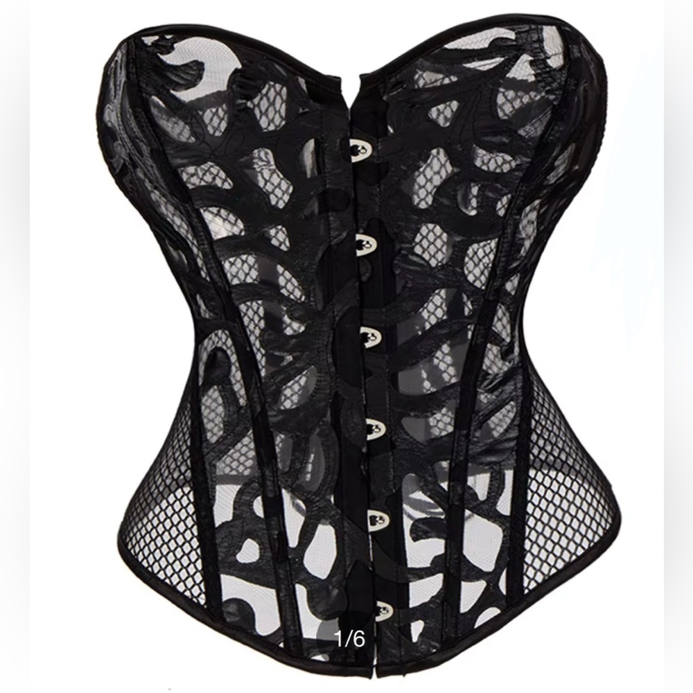 Black Lace-Up Corset